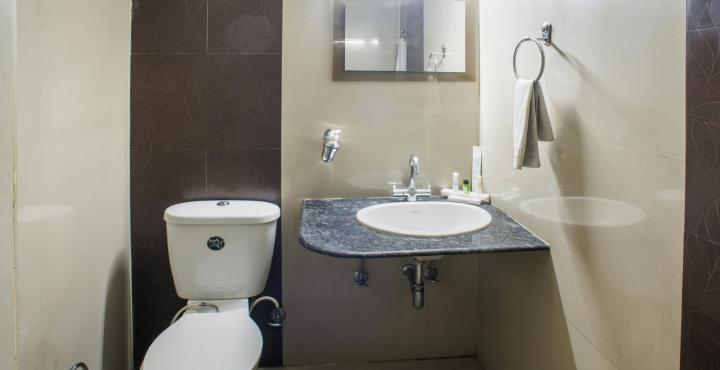 Shelter Hotel Лакнау Екстериор снимка